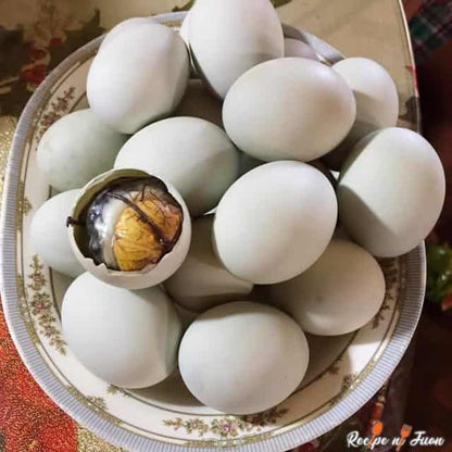 BALUT (UNFERTILIZED DUCK EGG-UNCOOKED) (6 PCS)
