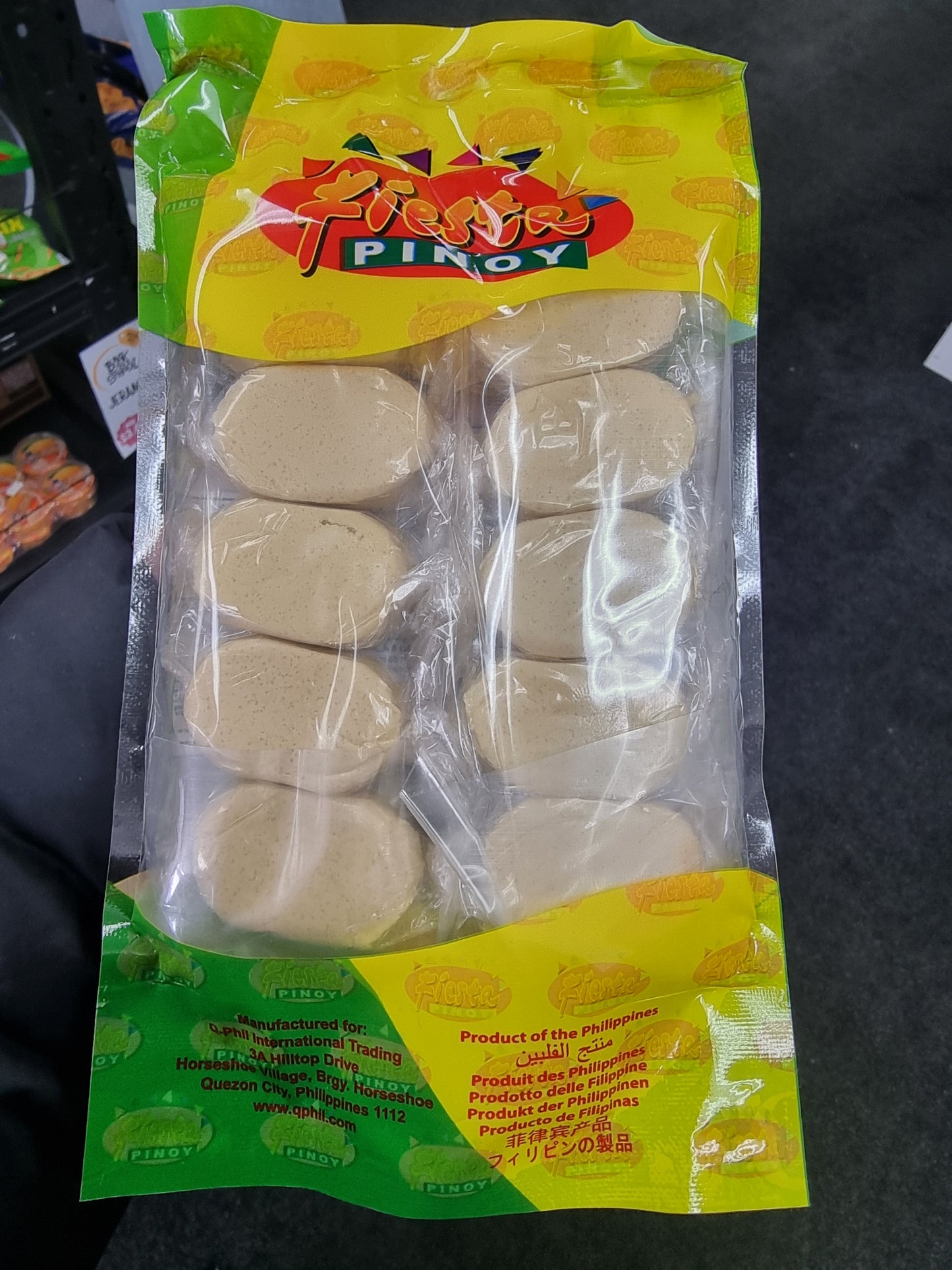 Fiesta Pinoy Toasted Wheat Cake Plain (Polvoron) 170g